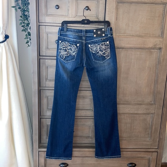 Miss Me jeans, size 29 - Picture 2 of 7